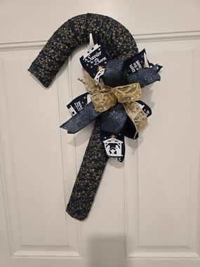 Holiday Candy Cane Door Decor in Navy and Gold - Jesus